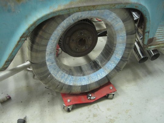 1957 3100 235/70R16